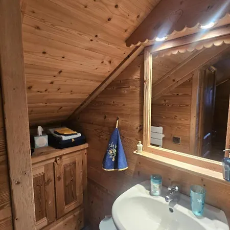 Apartment Beautiful Chalet With Fireplace - Near Park *